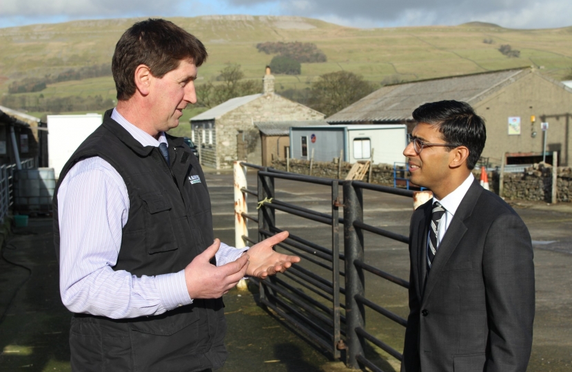 Rishi Sunak and Andrew Pratt, Hawes auction mart