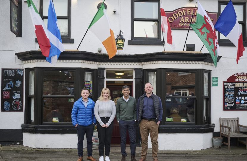Rishi Sunak with new Landlords, Matt, David, Laura