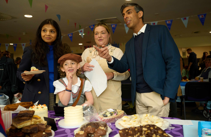 Rishi and Akshata at VE celebrations