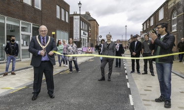 Rishi Sunak in Zetland Street, Northallerton